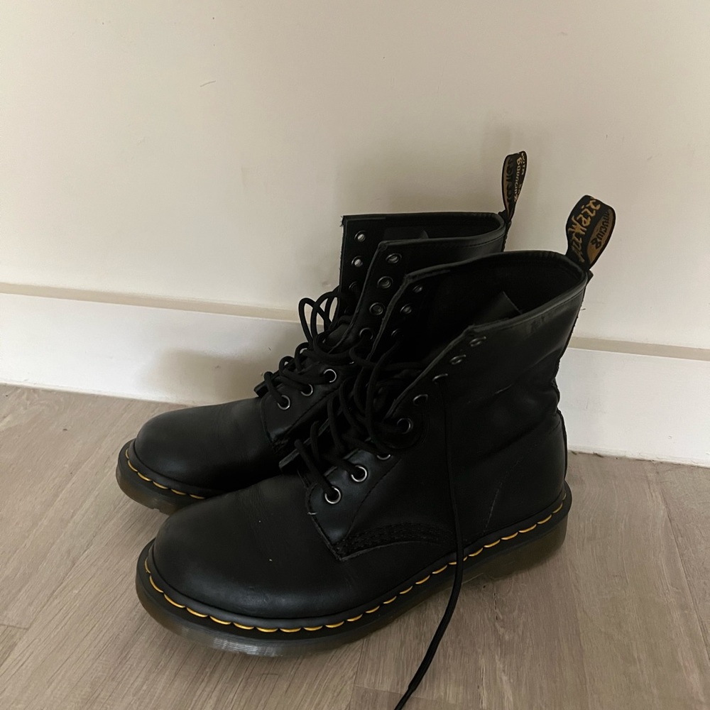 Women’s Doc Martens